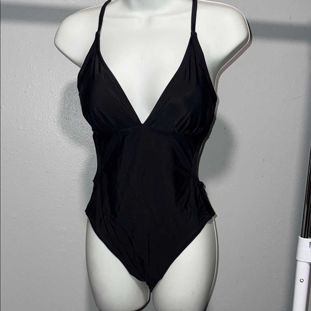 Cupshe Black One-Piece Swimsuit